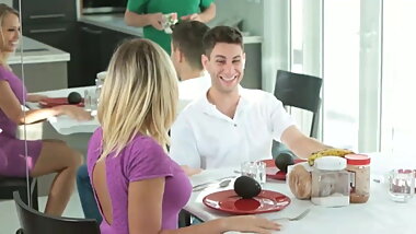 Mom wants Stepson's dick