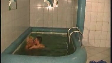 Mom Seduces not Her Son WF