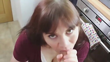 Stepmom & Stepson Affair 104 (Moms Weekly Creampie Dose)