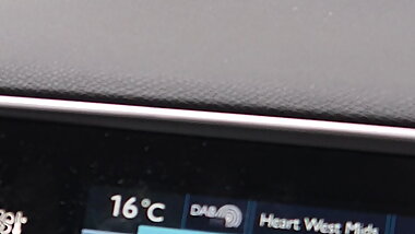 Step mom fucked through leggings in the car by step son