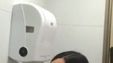 BAISER PAR SON PATRON