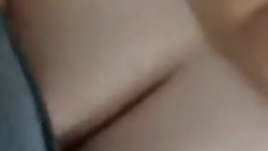 Elle trompe son mec avec moi en vacances