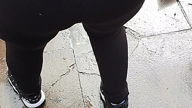 Step mom cleaning cum from step son dick with mouth