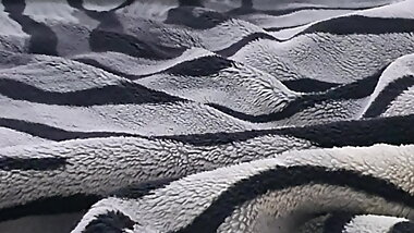 Muslim mom stuck while making bed gets fucked by Pakistani son