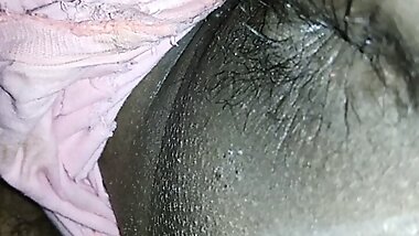 Pooja sote sote nind me chudwa rahi thi