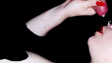 I love so much to drain cock under the milking table