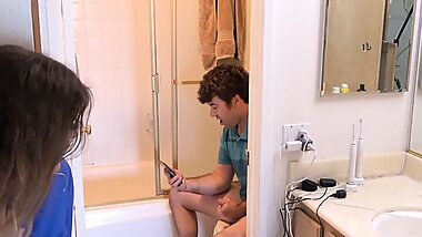 Stepson is addicted to porn and Stepmom uses her body to get him interested in real sex