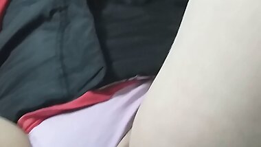 Fingering a tight pussy making it wet &ndash; 4k HD