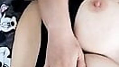 Annesinin Telefonuna Karistirinca bu videoyu bulmus Turkish BBW