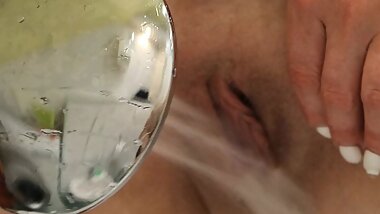Secretly Watching My Stepmom Masturbate in the Shower With Water Pressure