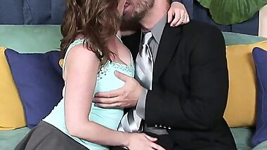 Violet Addamson gives a blowjob and fucks Alec Knight