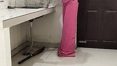 Kitchen xxx, doggystyle with Bengali sexy wife - Hot Romance And Fucking, hot cock sucking and pussy fucking in Hindi