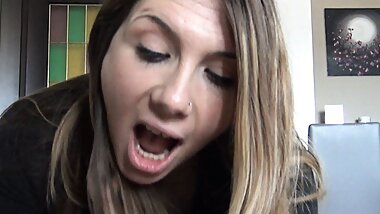 College student gets good grades and I compensate him