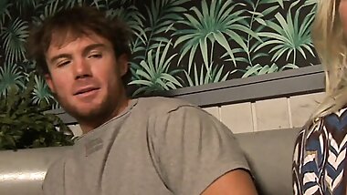 Busty stepmom fucked in a restaurant