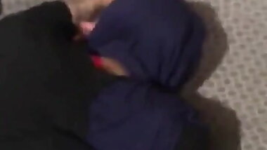 Muslim Mom, German captions, cuckold stepson and stepmom porn