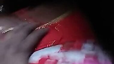 desi maa apne bete se chud rahi hain hindi audio