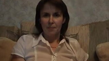 Step Mom show her pussy